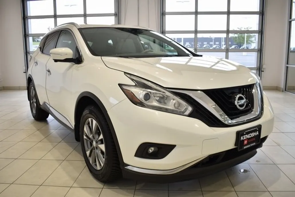 2015 Nissan Murano SL photo 1