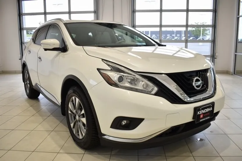 2015 Nissan Murano SL photo 1