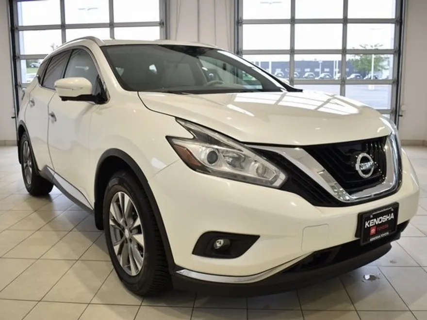 2015 Nissan Murano SL photo 1