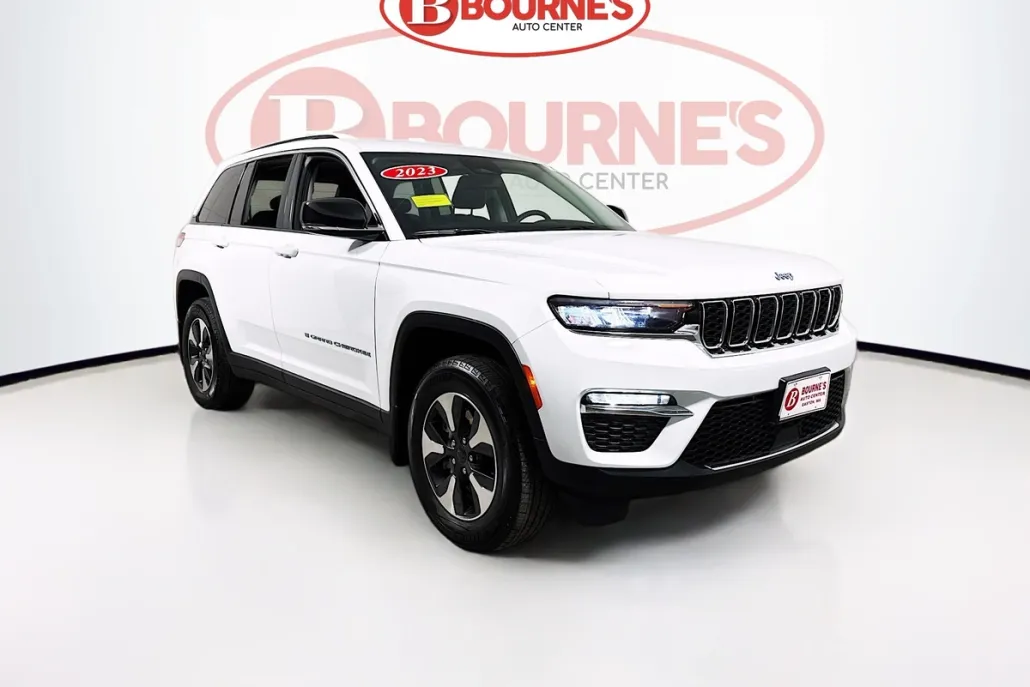 2023 Jeep Cherokee 4xe photo 1