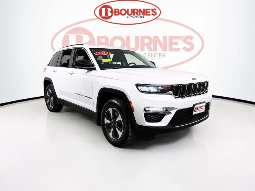 2023 Jeep Cherokee 4xe photo 1