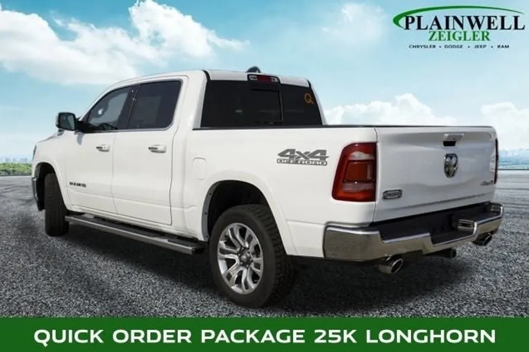 2022 Ram 1500 Laramie Longhorn Off Road photo 1