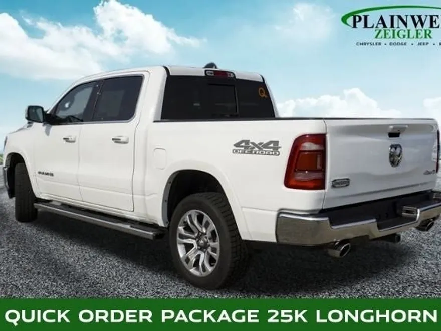 2022 Ram 1500 Laramie Longhorn Off Road photo 1