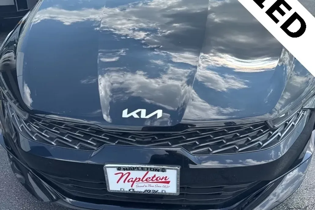 2024 Kia K5 GT-Line photo 1