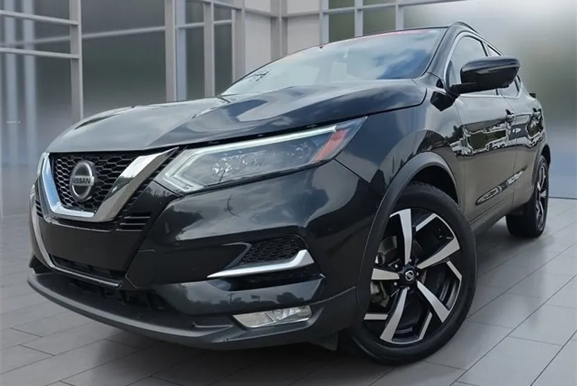 2020 Nissan Rogue Sport SL photo 1