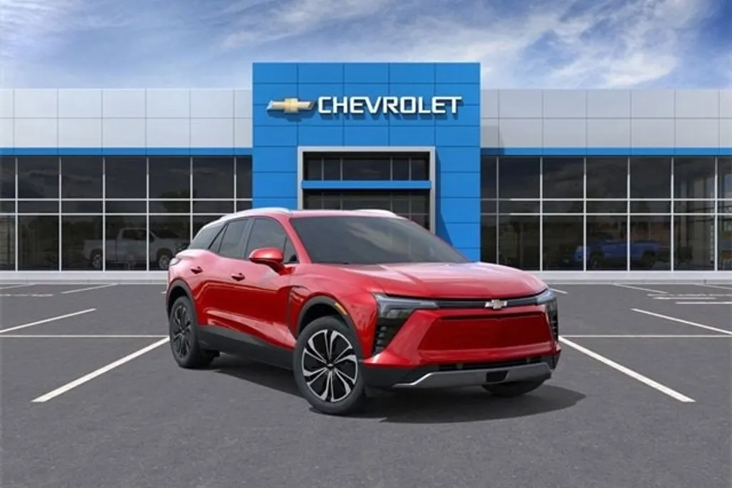 2024 Chevrolet Blazer EV photo 1