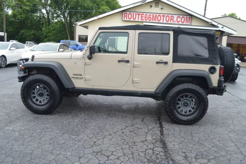 2016 Jeep Wrangler Unlimited Sport S photo 1