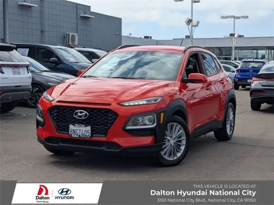 2020 Hyundai Kona SEL photo 1