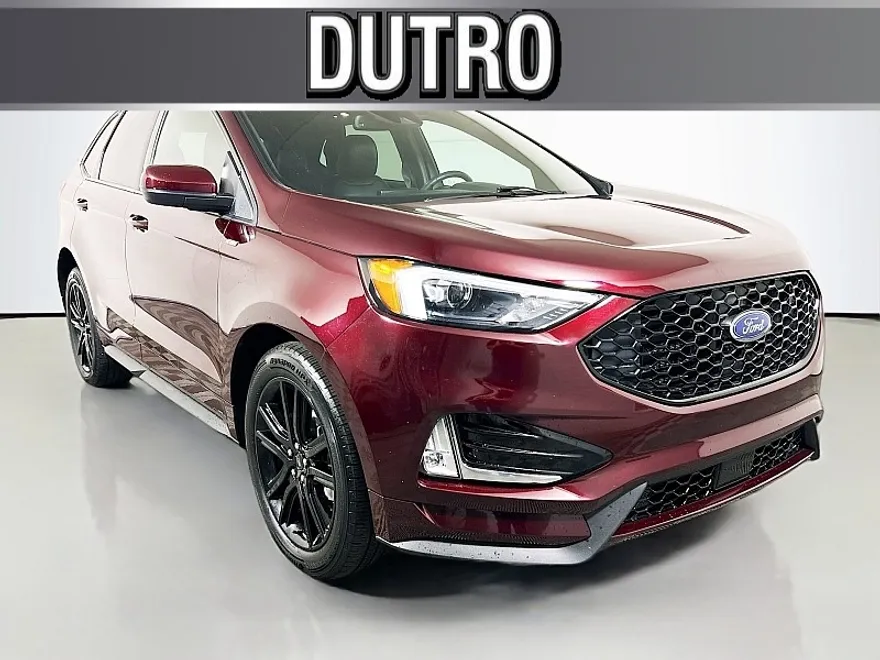 2022 Ford Edge ST-Line photo 1