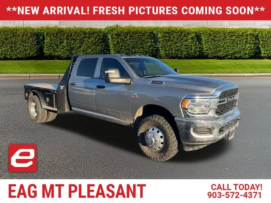 2024 Ram 3500 Tradesman photo 1