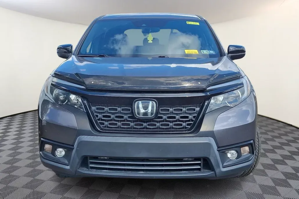 2021 Honda Passport Sport photo 1