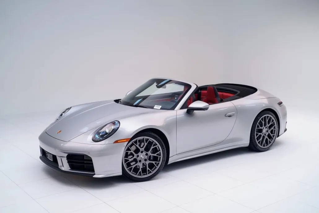 2026 Porsche 911 Cabriolet photo 1