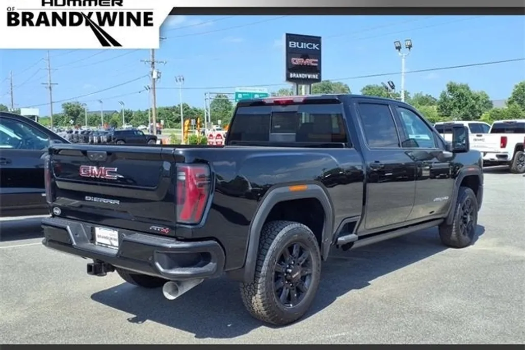 2025 Gmc Sierra 2500 HD AT4 photo 1