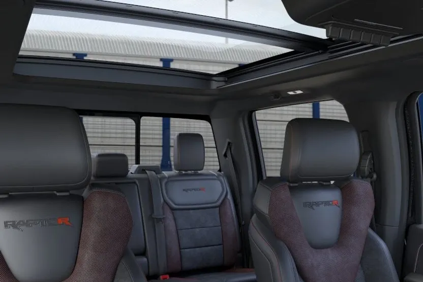 2025 Ford F-150 Raptor photo 1