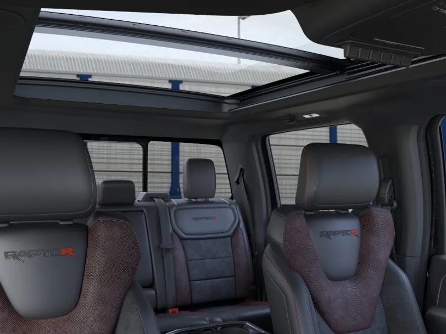2025 Ford F-150 Raptor photo 1