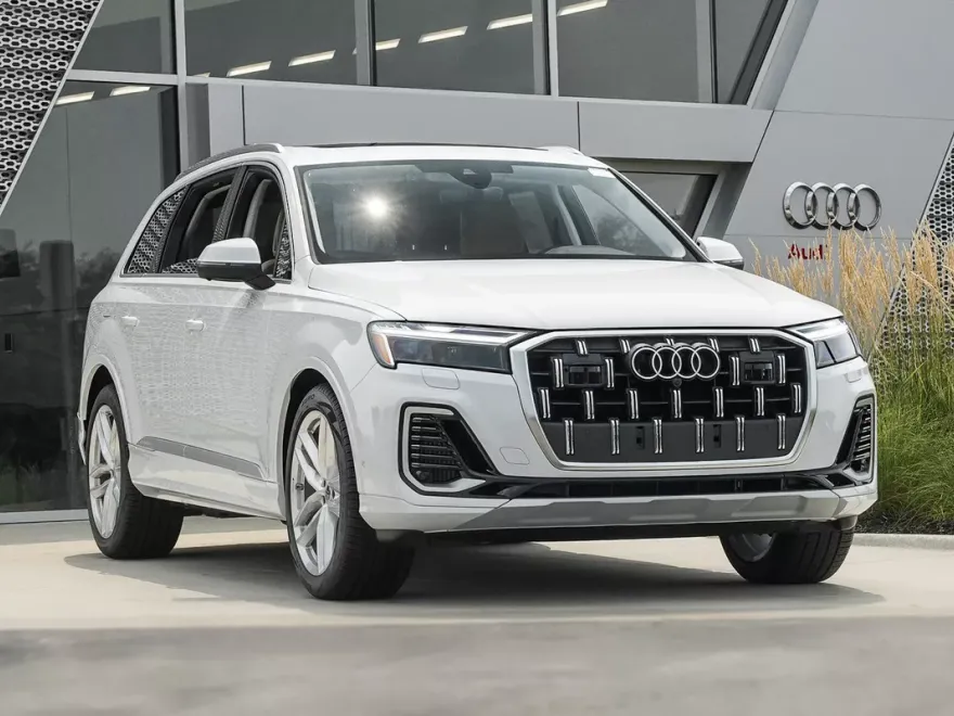 2025 Audi Q7 Premium Plus photo 1