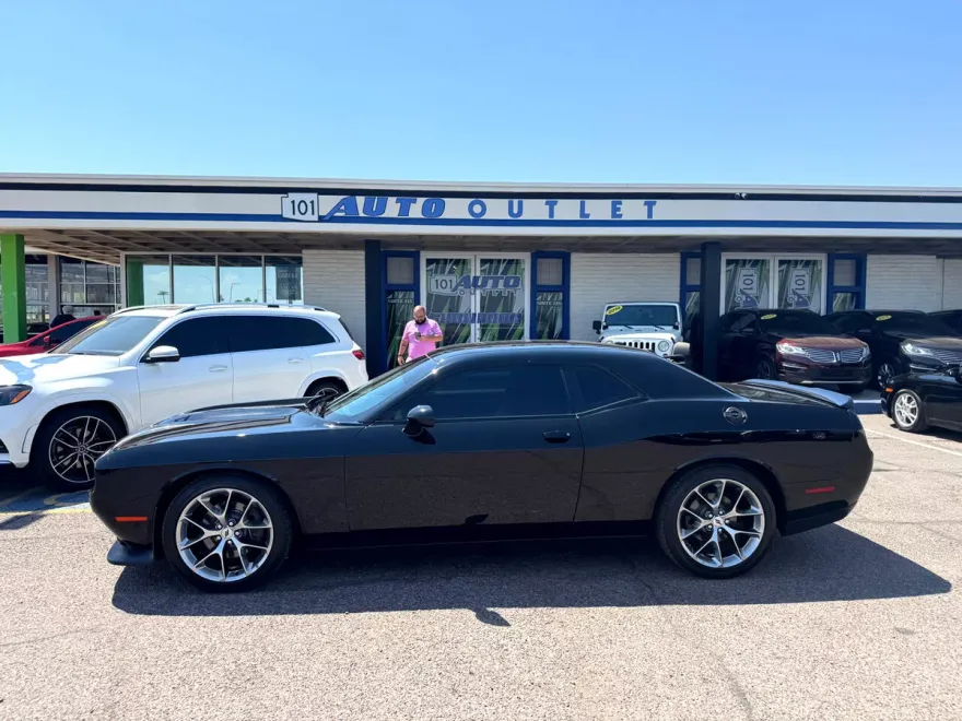 2020 Dodge Challenger GT photo 1