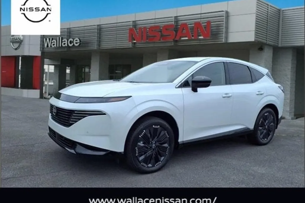 2025 Nissan Murano Platinum photo 1