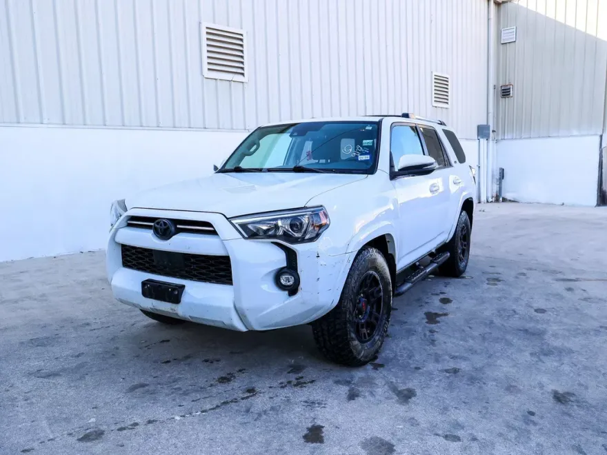 2021 Toyota 4Runner SR5 Premium photo 1