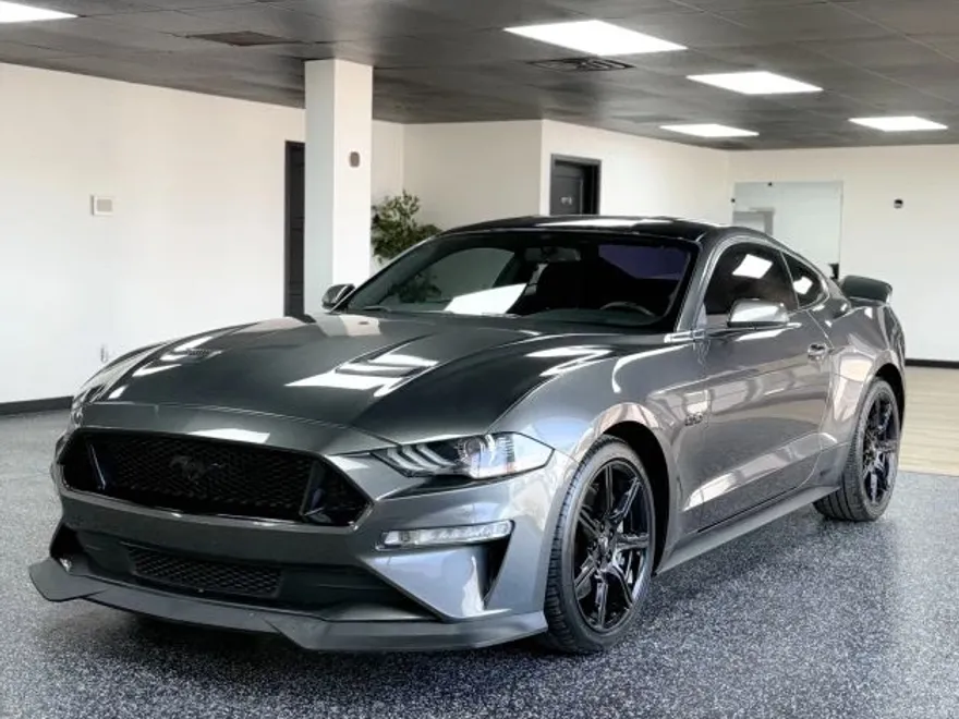 2019 Ford Mustang GT photo 1