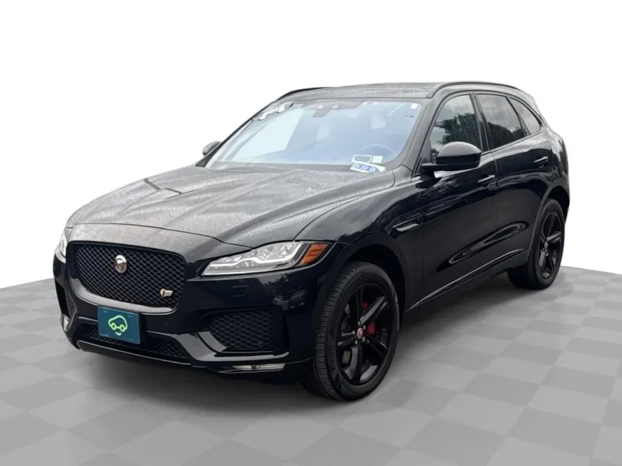 2018 Jaguar F-PACE S photo 1