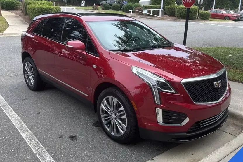 2020 Cadillac XT5 Sport photo 1