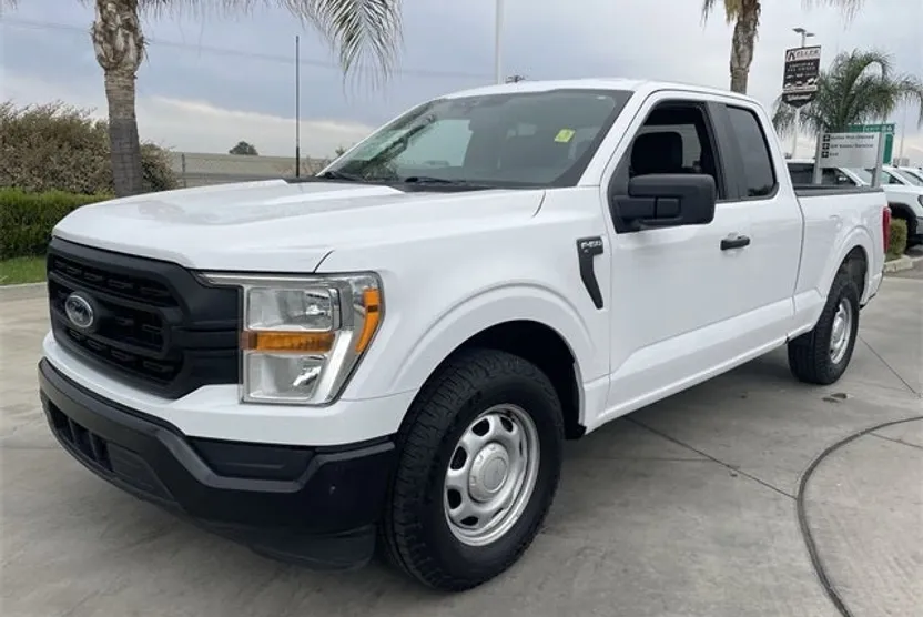 2021 Ford F-150 XL photo 1