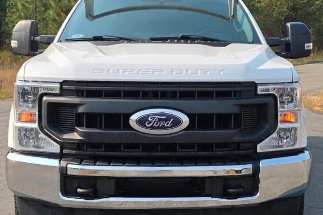2020 Ford F-350 XL photo 1