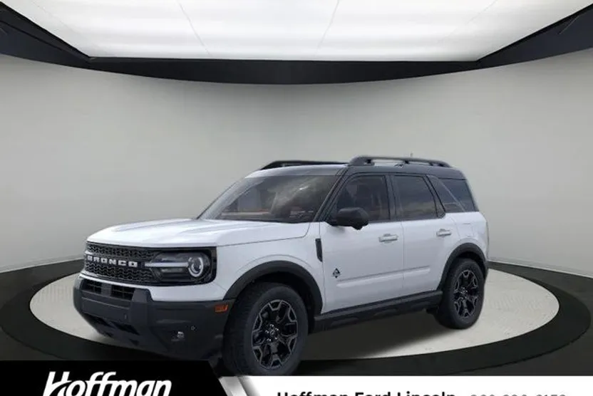 2025 Ford Bronco Sport Outer Banks photo 1