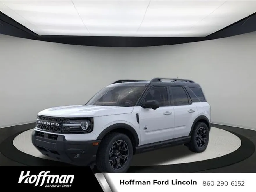 2025 Ford Bronco Sport Outer Banks photo 1