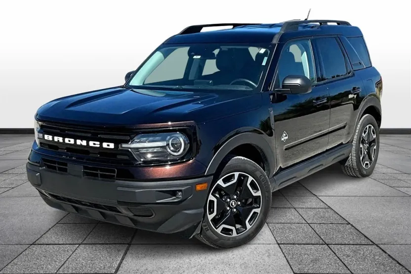 2021 Ford Bronco Sport Outer Banks photo 1