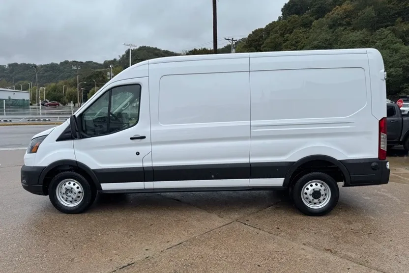 2024 Ford Transit photo 1