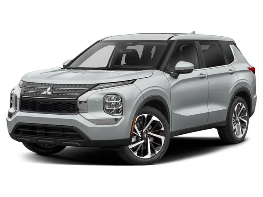 2022 Mitsubishi Outlander SE photo 1