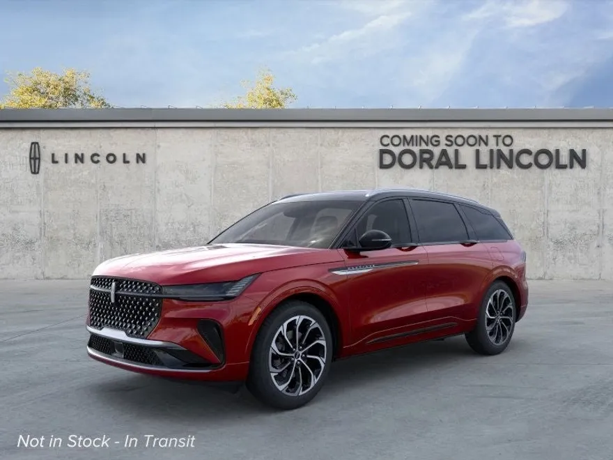 2025 Lincoln Nautilus Reserve photo 1