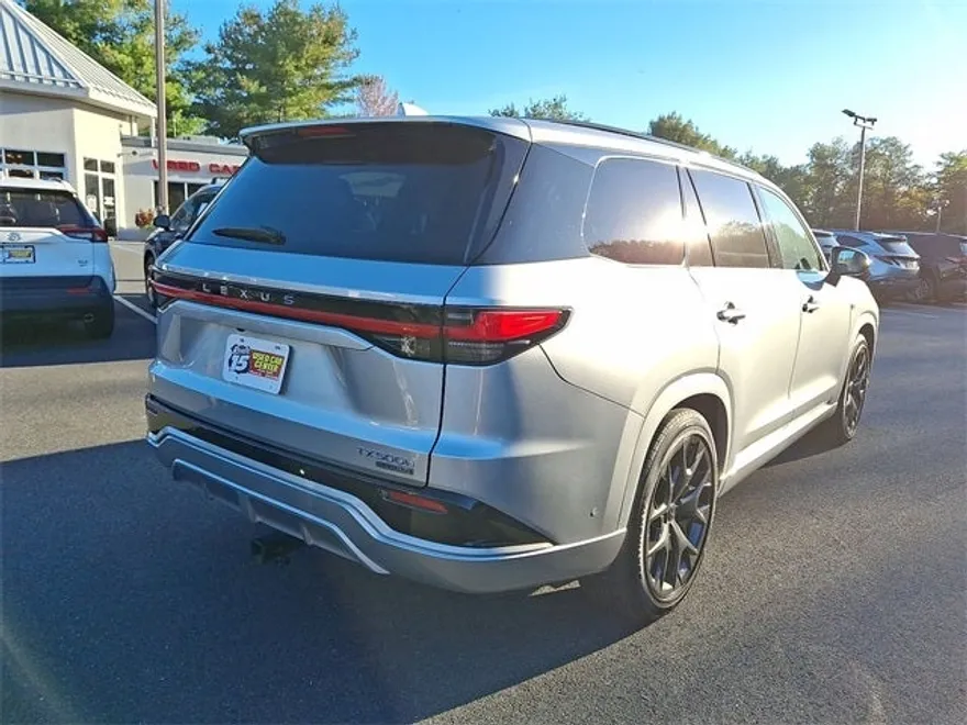 2024 Lexus TX 500h F SPORT Premium photo 1