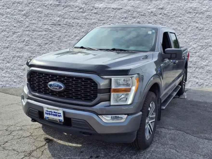 2022 Ford F-150 XL photo 1