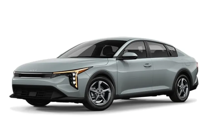 2025 Kia K4 LXS photo 1