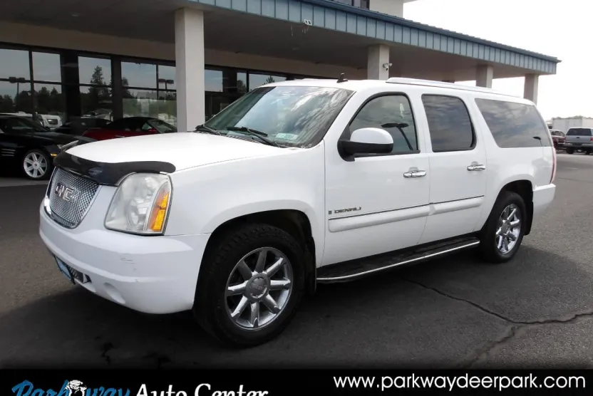 2008 Gmc Yukon XL Denali photo 1