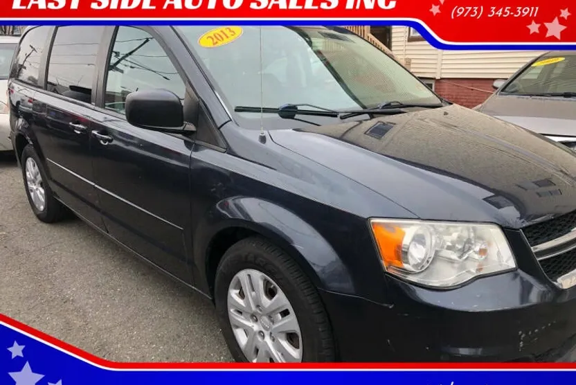 2013 Dodge Grand Caravan SE photo 1