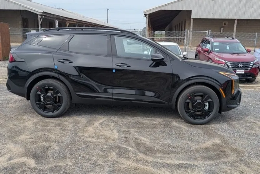 2026 Kia Sportage Hybrid X-Line photo 1
