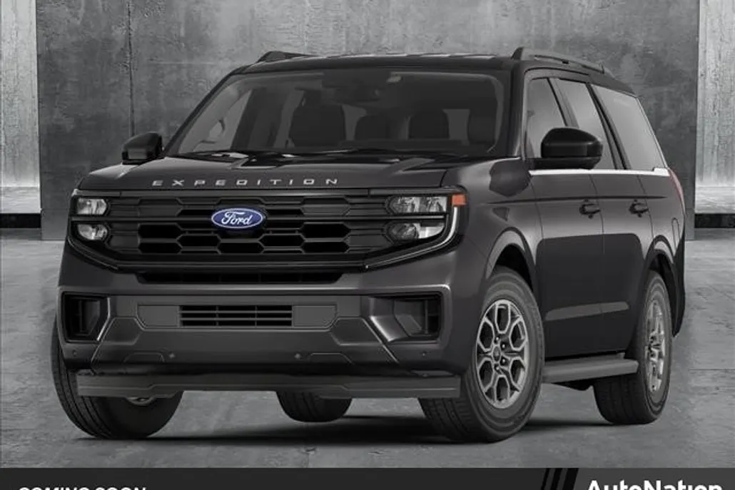 2025 Ford Expedition photo 1