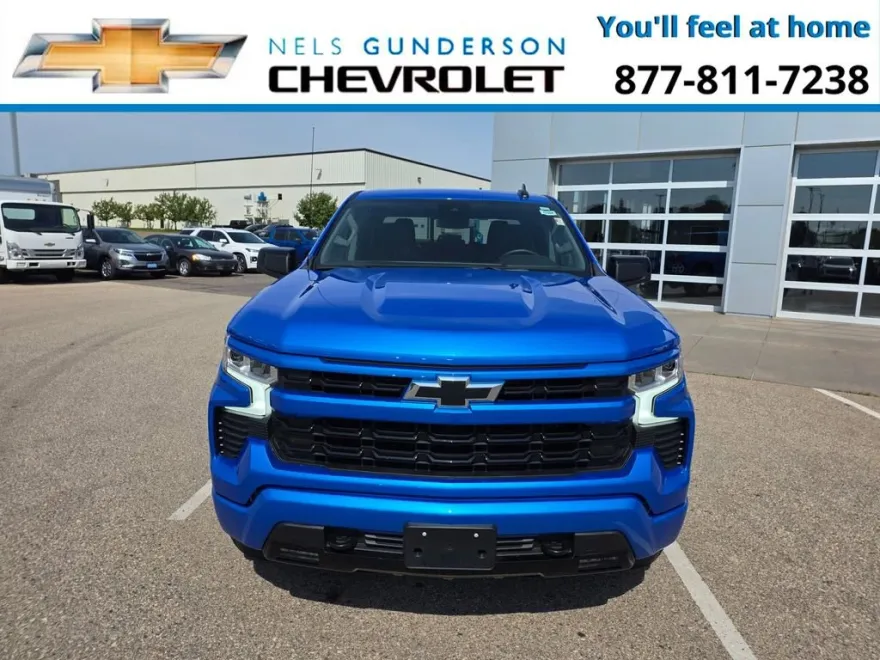 2025 Chevrolet Silverado 1500 RST photo 1