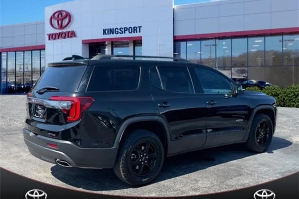 2023 Gmc Acadia AT4 photo 1