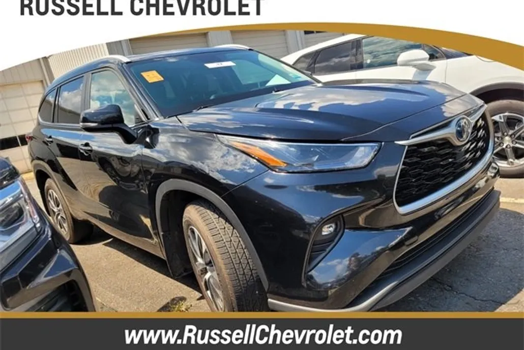 2023 Toyota Highlander Hybrid XLE photo 1
