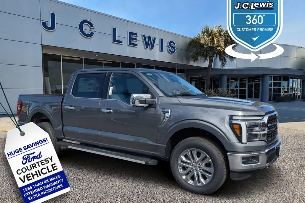 2025 Ford F-150 Lariat photo 1