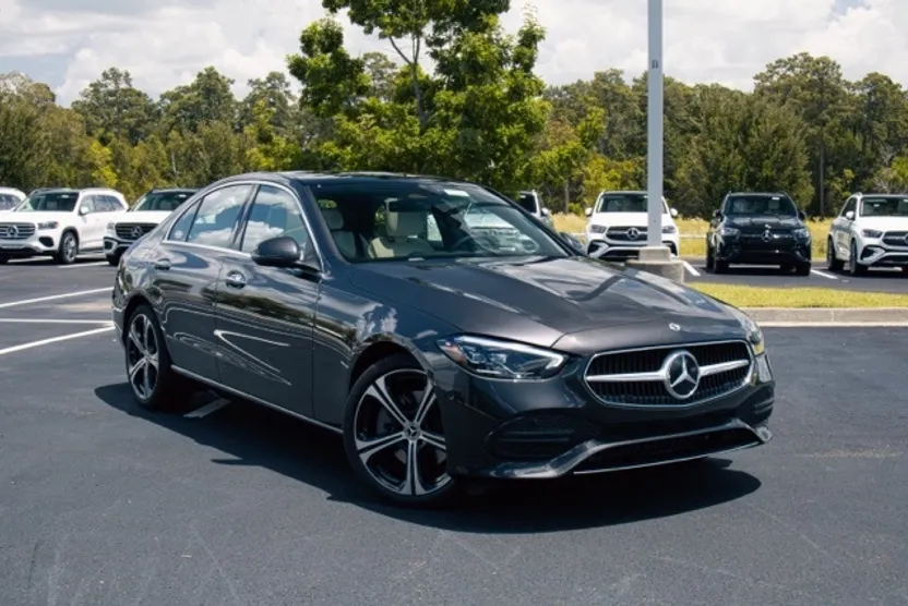 2025 Mercedes Benz C 300 photo 1