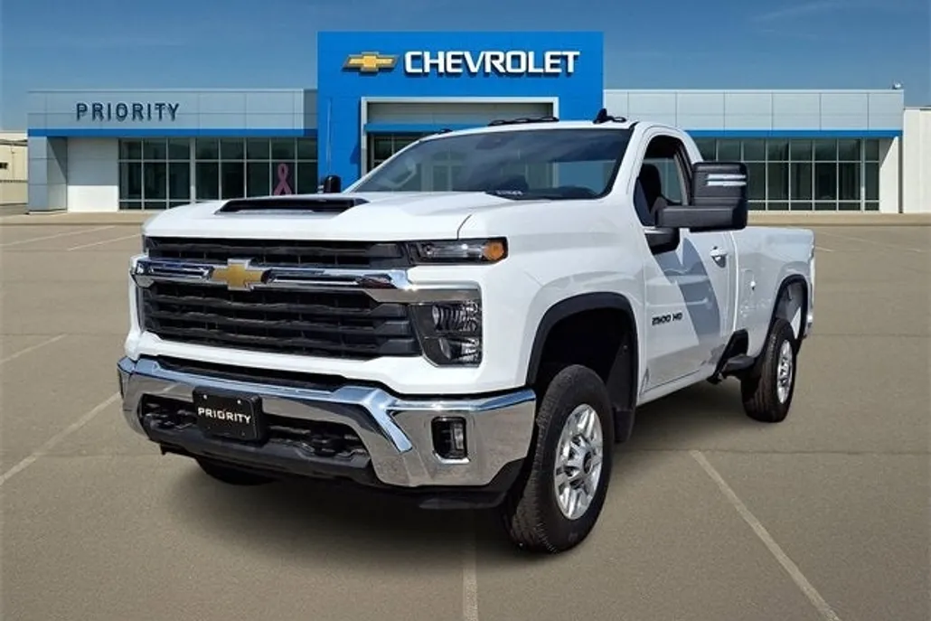 2025 Chevrolet Silverado 2500HD LT photo 1