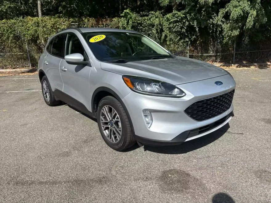 2020 Ford Escape SEL photo 1