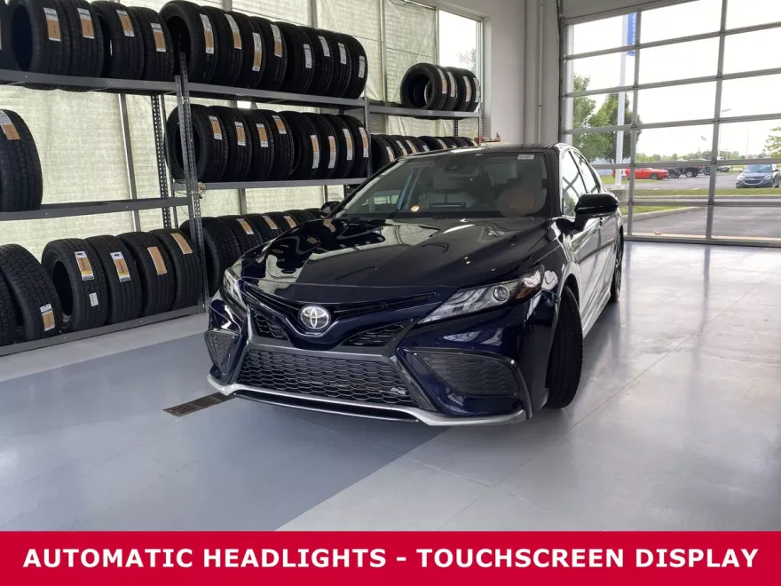 2022 Toyota Camry XSE photo 1