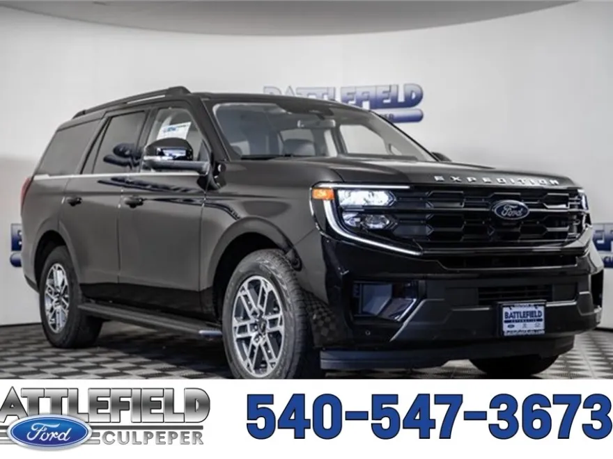 2025 Ford Expedition photo 1
